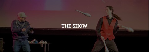 David Darwin juggling on stage