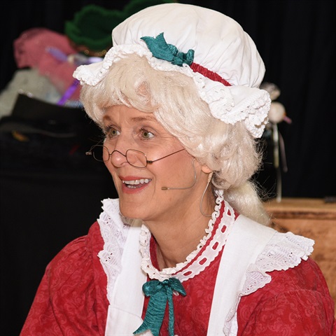 Mrs Claus.jpg